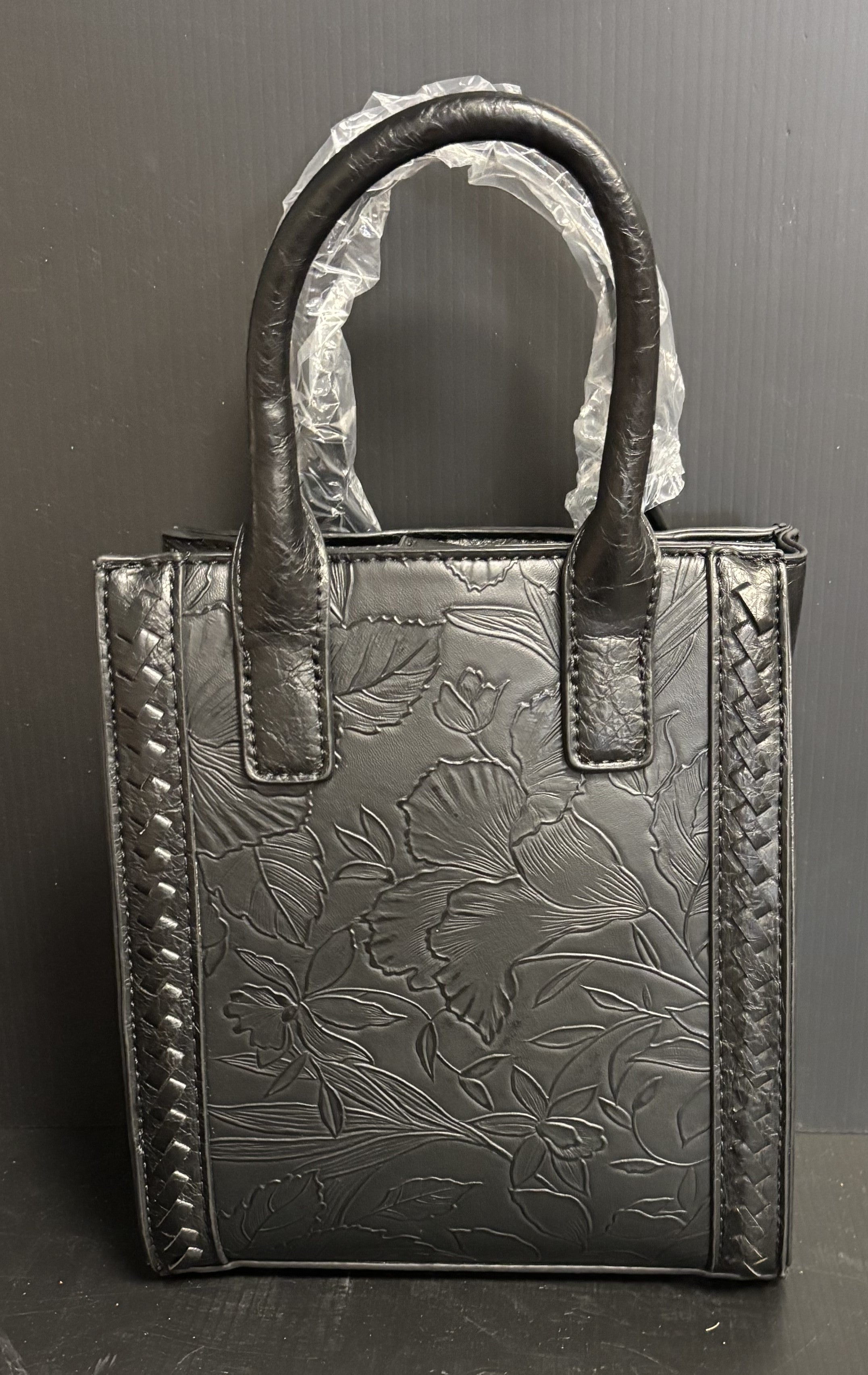 Vegan cross body handbag