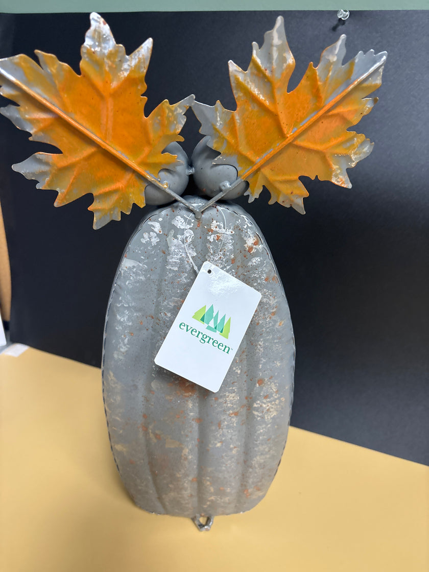 Metal Fall Owl Statue