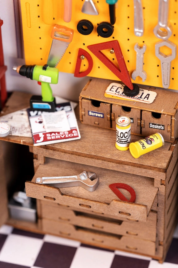 Garage Workshop DYI kit