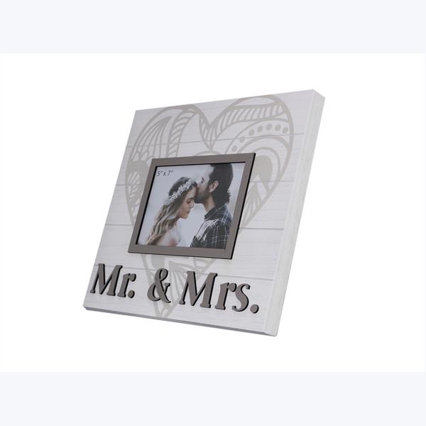 Mr & Mrs 5