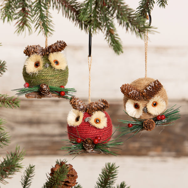 4" Owl with Artificial Floral Ornament
