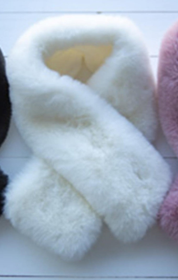 Faux Fur Collar Scarf