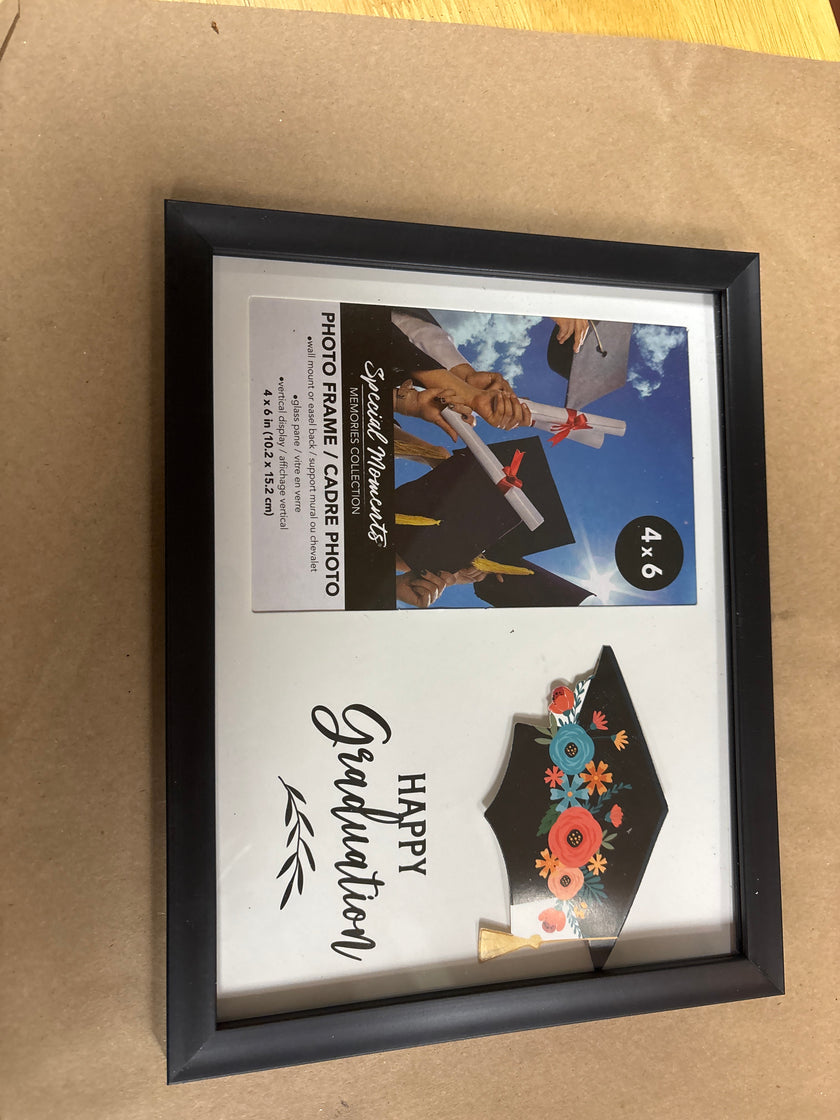 Graduation Frame