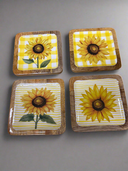 Sunflower tidbit tray