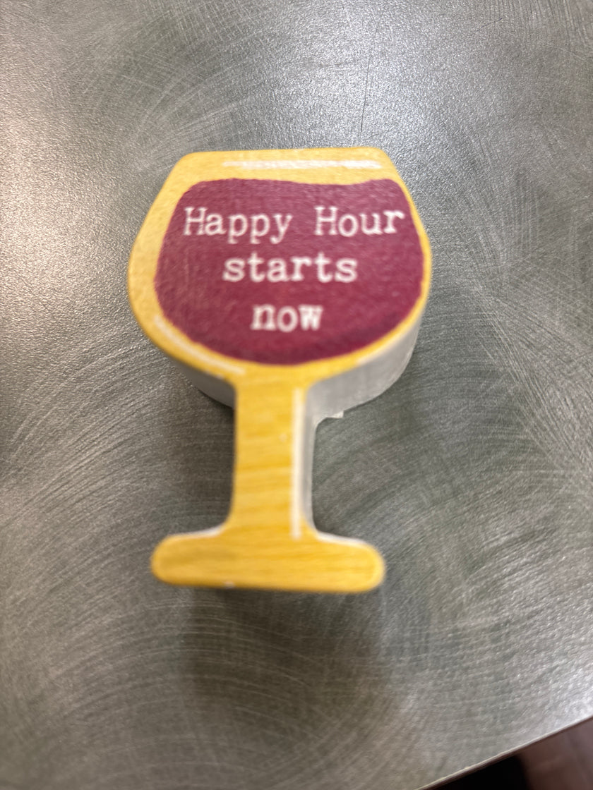 Wooden wine glass talk block