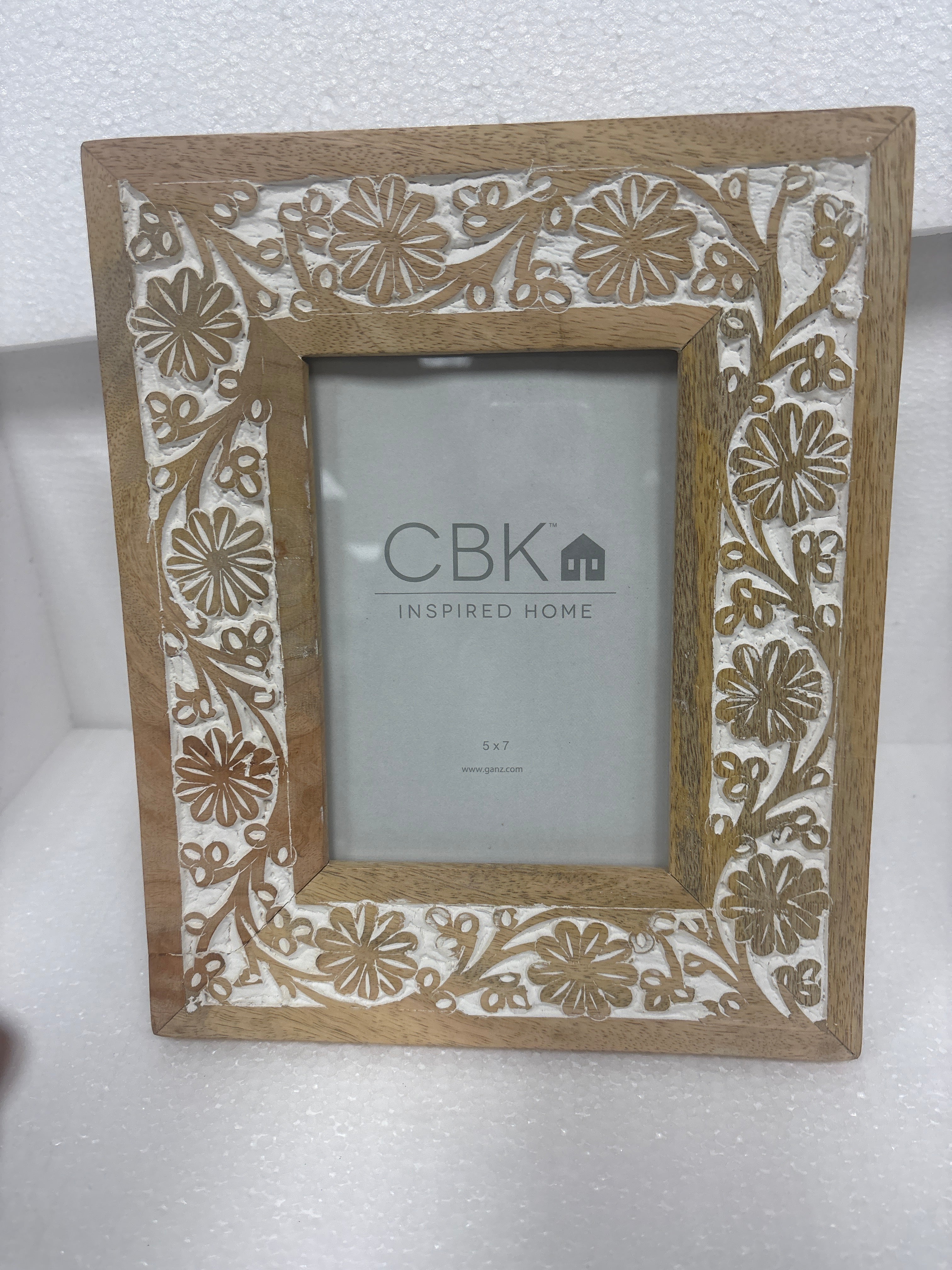 Carved floral design Photo Frame