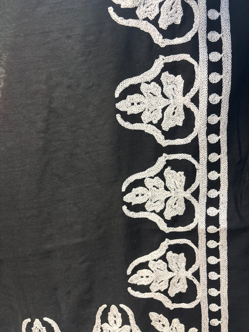 Embroidered Floral Kimono