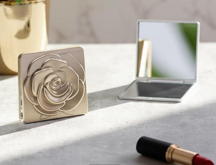 Compact Mirror