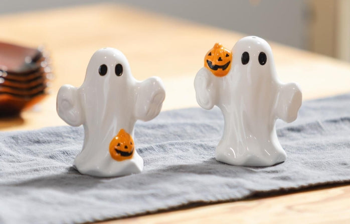 Salt & Pepper Shaker Ceramic Ghost