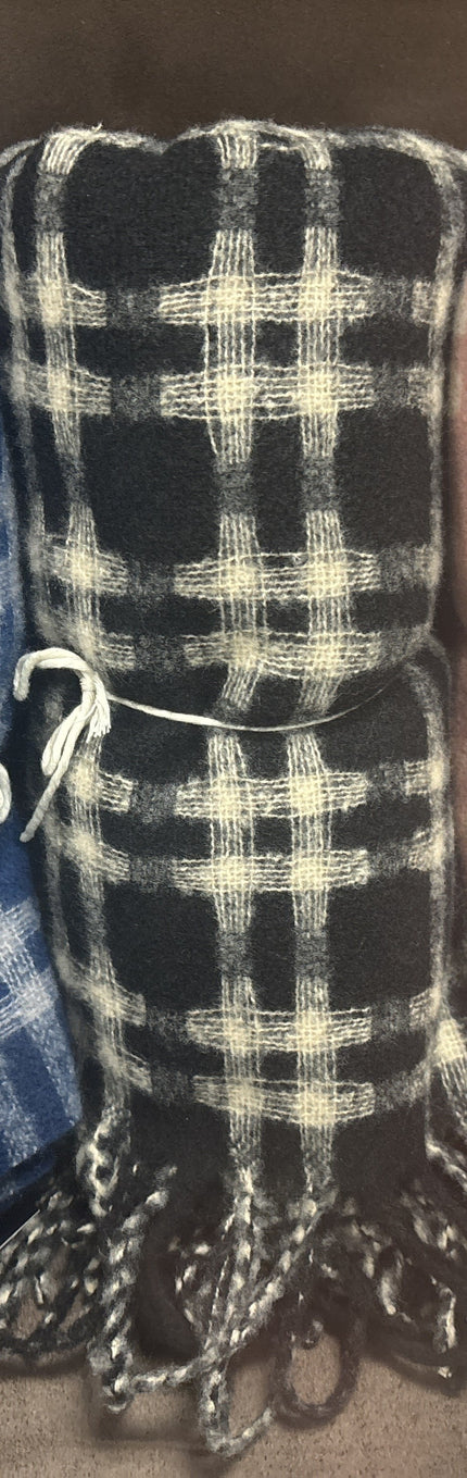 Crosshatch oversized scarf