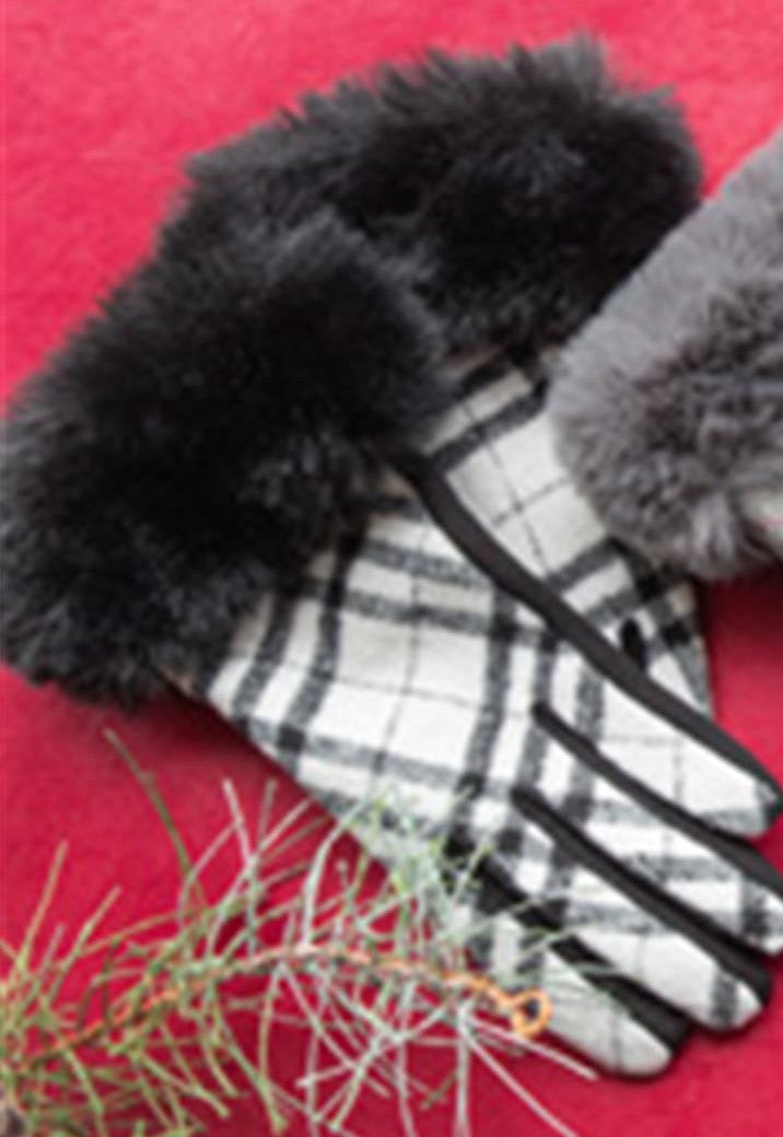 Plaid Gloves with Fur Cuff