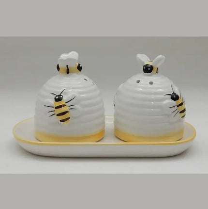 Bee Hive Salt and Pepper shakers