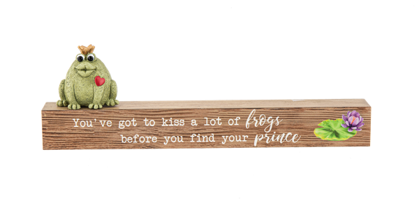 Kissy Face Frogs Shelfsitters with Figurines