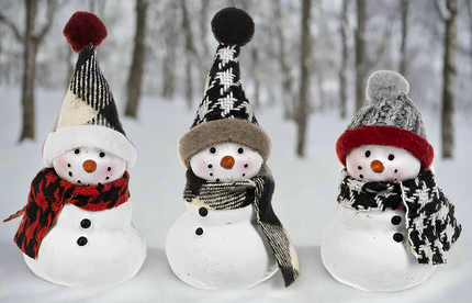 Cozy Snowman pocket charm