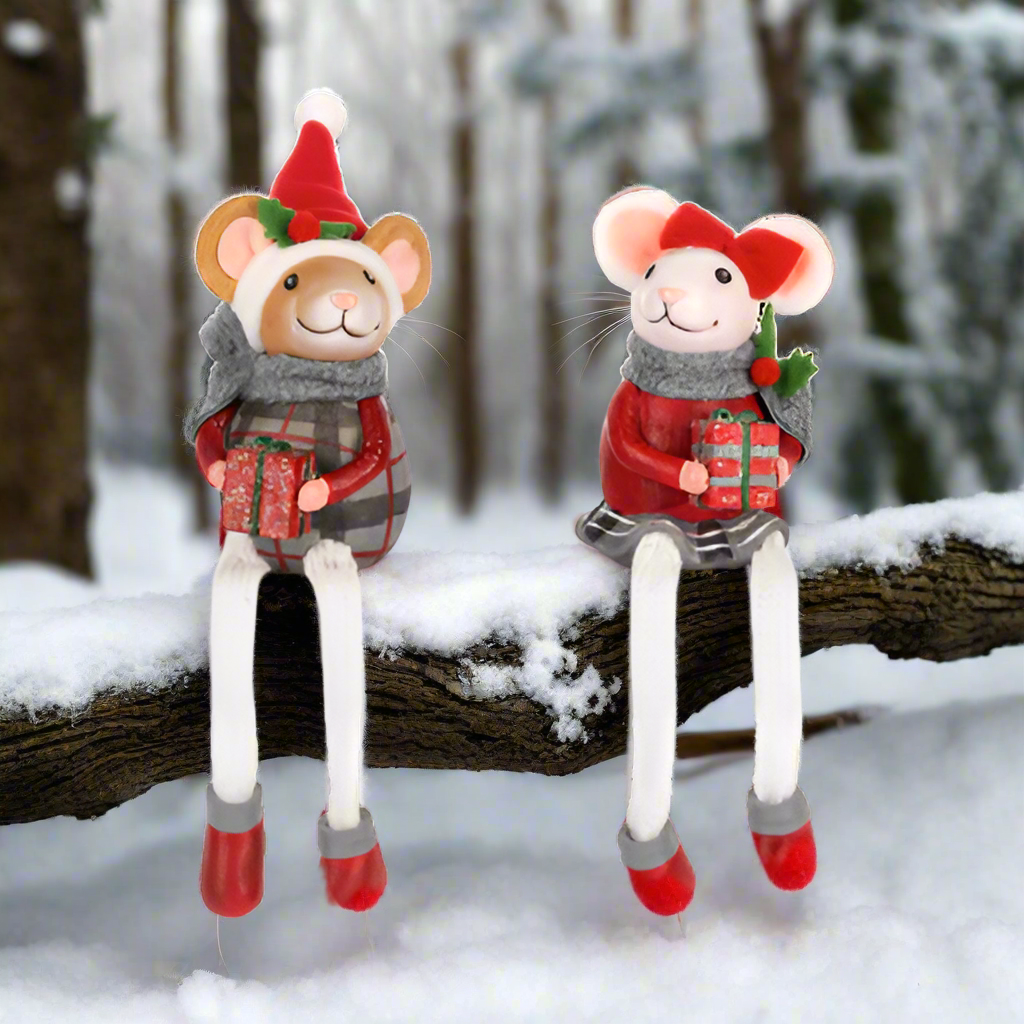 Santa's Little Helper Shelfsitters