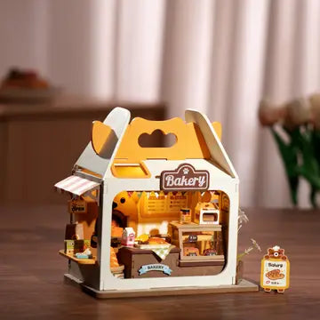 Teddy's Breadbox DYI kit
