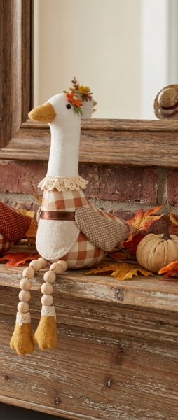 Stuffed Geese Shelfsitter