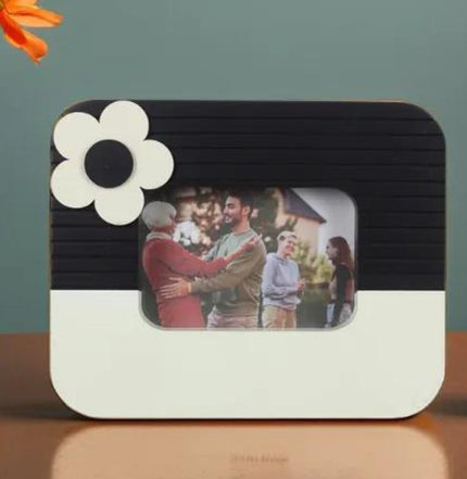 Wood 4x6 Black and Cream Photo Frame with Raise flower