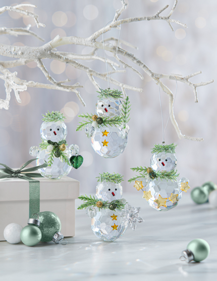 Kissing Krystals small snowman ornament
