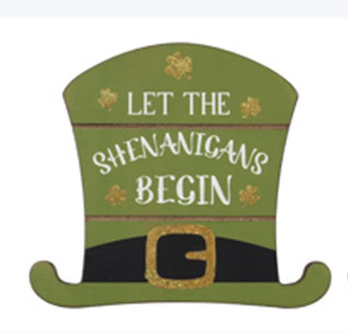 St. Patrick's Day table decor