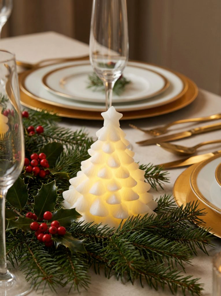 LED Wax Elegant Christmas Tree