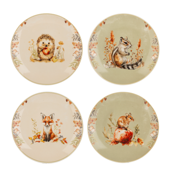 Fall snack plate with forest friends