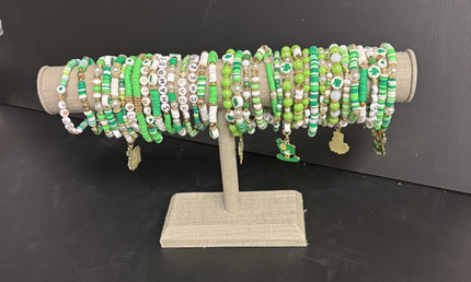 St Patrick's Day stretch bracelet